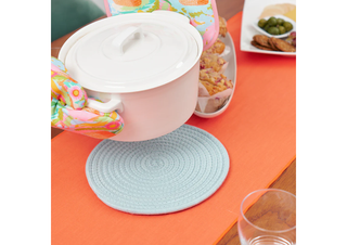 TABLE RUNNER STONE WASHED CORAL