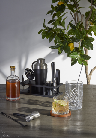 GLASS ETCHED WHISKEY S/2 WITH COASTERS